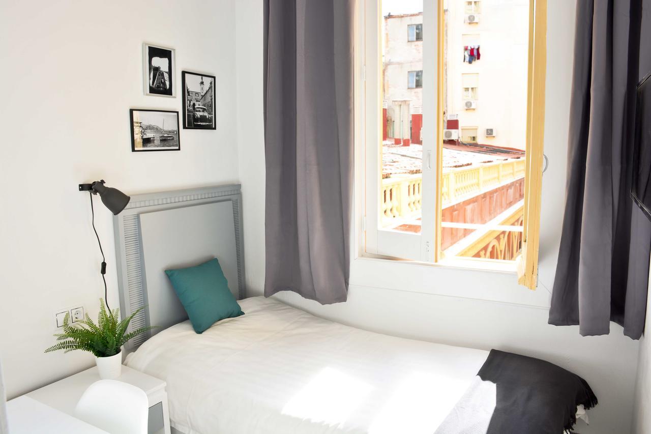מדריד Hostal Guestped מראה חיצוני תמונה